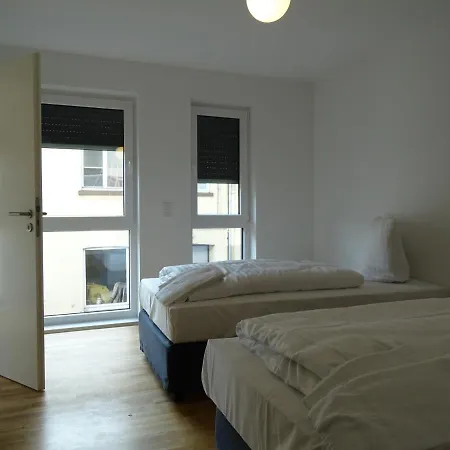 Avi Kinghouse Willa Düsseldorf